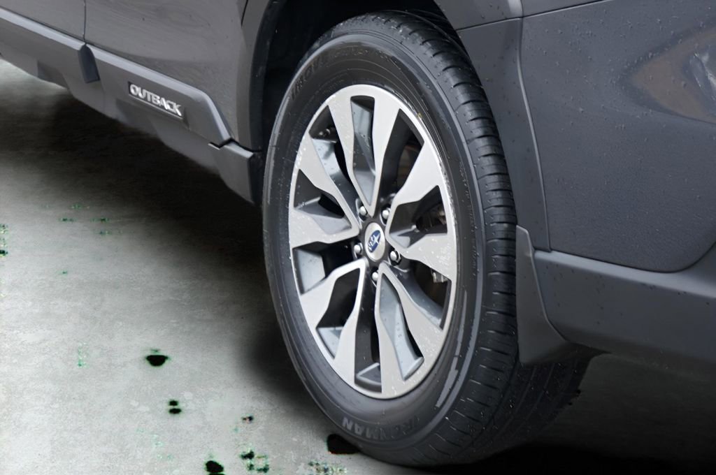 Used 2024 Subaru Outback Limited XT image 8