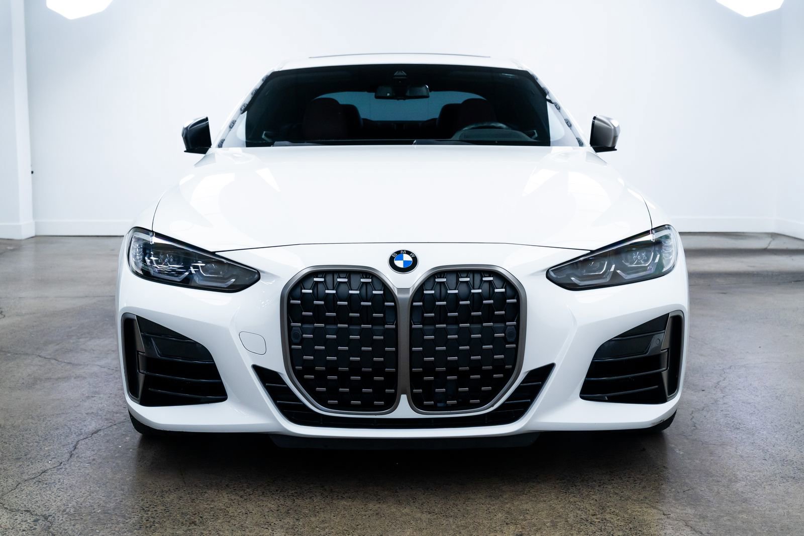 Used 2023 BMW 440i xDrive Coupe w/ Premium Package image 2