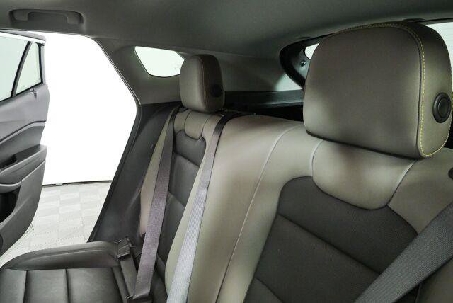 Certified 2025 Chevrolet Trax ACTIV w/ Sunroof Package FWD image 23