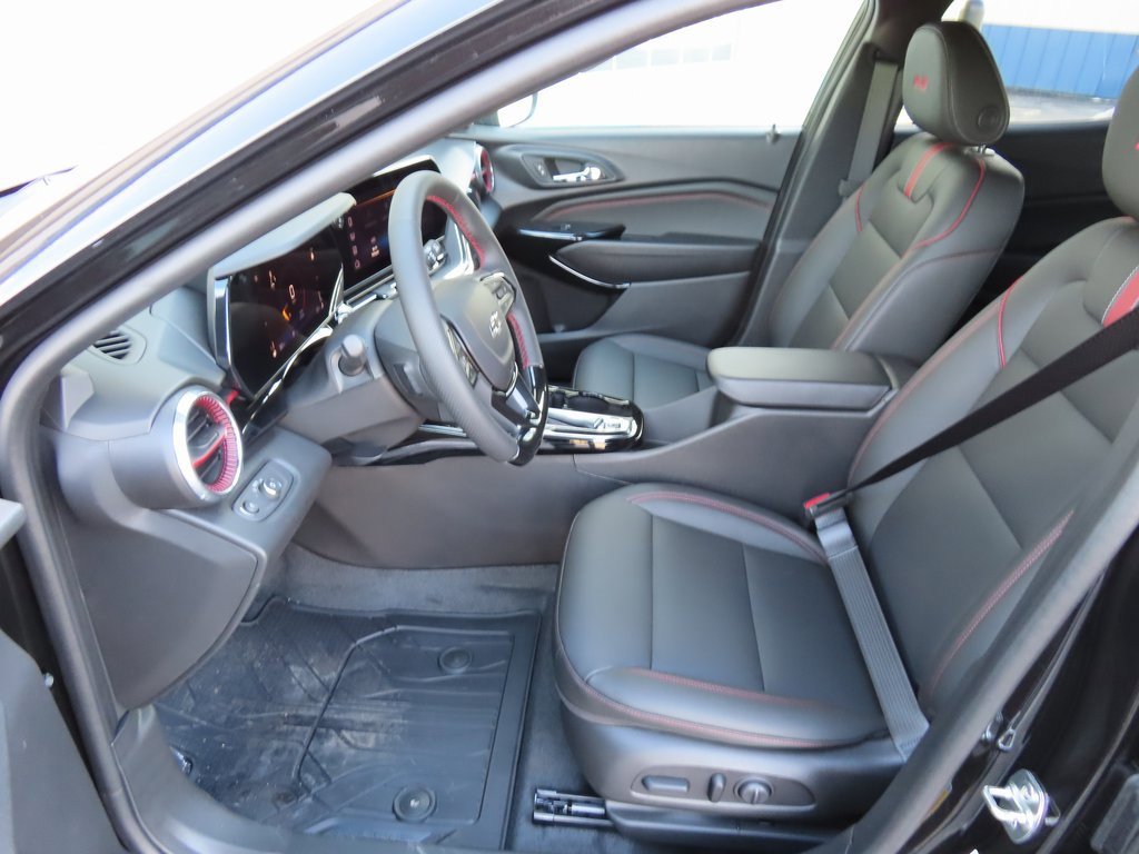 New 2026 Chevrolet Trax RS w/ Driver Confidence Package image 21