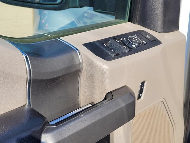 Used 2017 Ford F250 XLT w/ XLT Premium Package AWD/4WD image 15