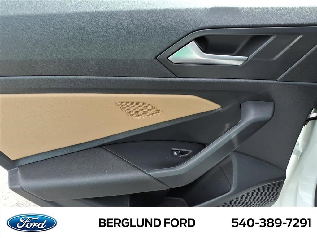 Used 2021 Volkswagen Jetta SEL Premium FWD image 36