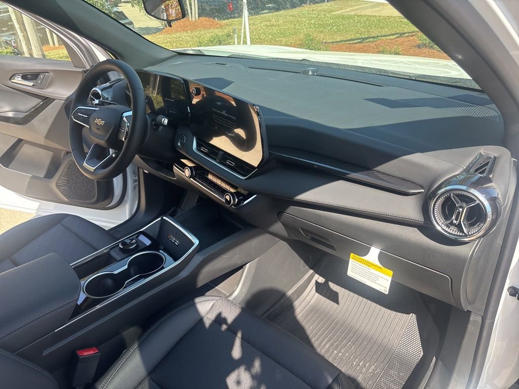 New 2026 Chevrolet Equinox LT w/ Convenience Package II image 46