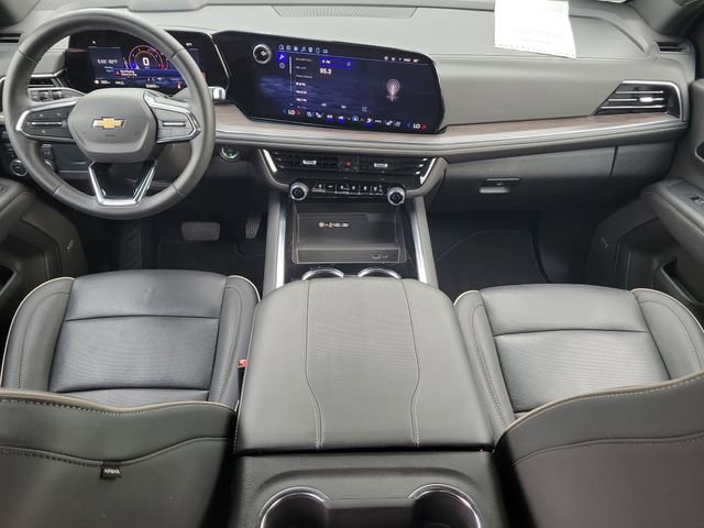 Certified 2025 Chevrolet Suburban Premier AWD/4WD image 21