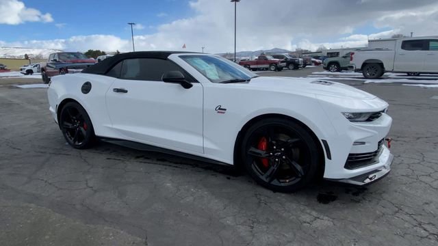 Used 2023 Chevrolet Camaro SS image 2