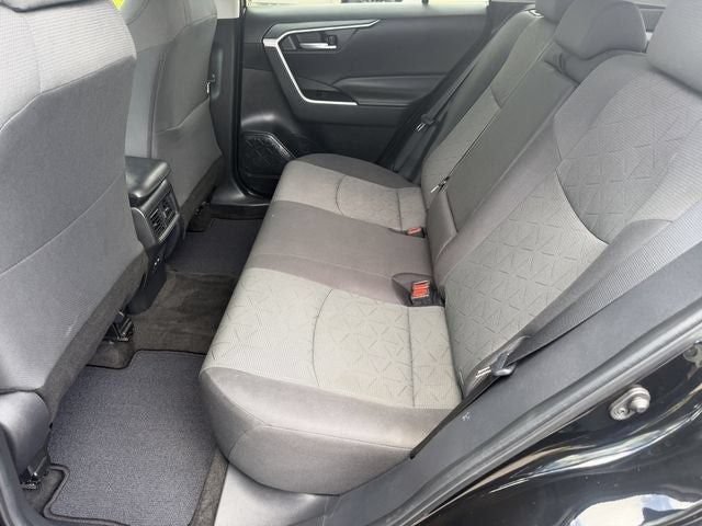 Used 2023 Toyota RAV4 XLE AWD/4WD image 21