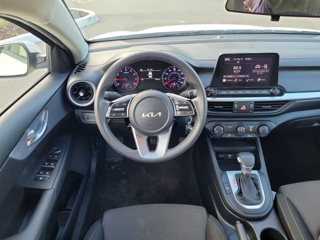Used 2024 Kia Forte LXS FWD image 9