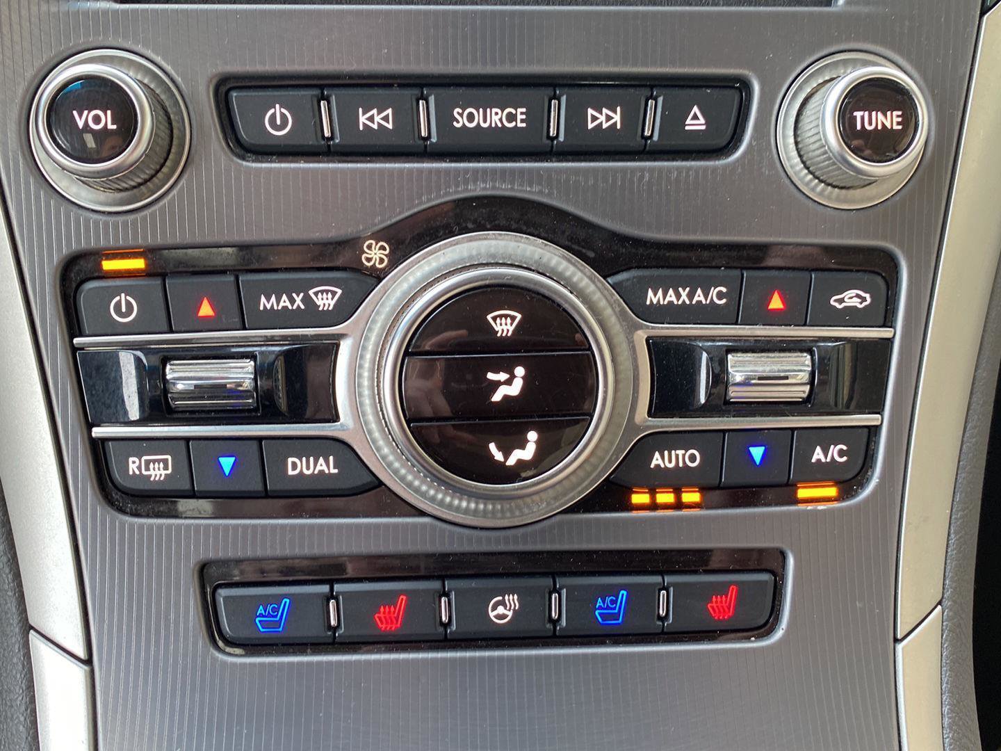 Used 2019 Lincoln MKZ Reserve w/ Luxury Package image 27