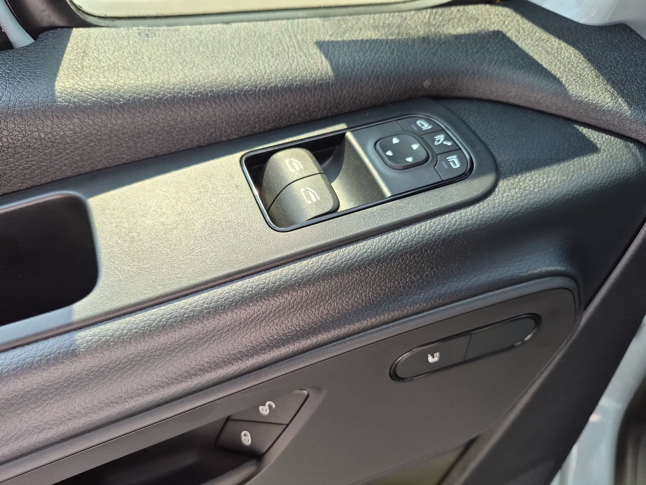 New 2026 Mercedes-Benz Sprinter 2500 image 15