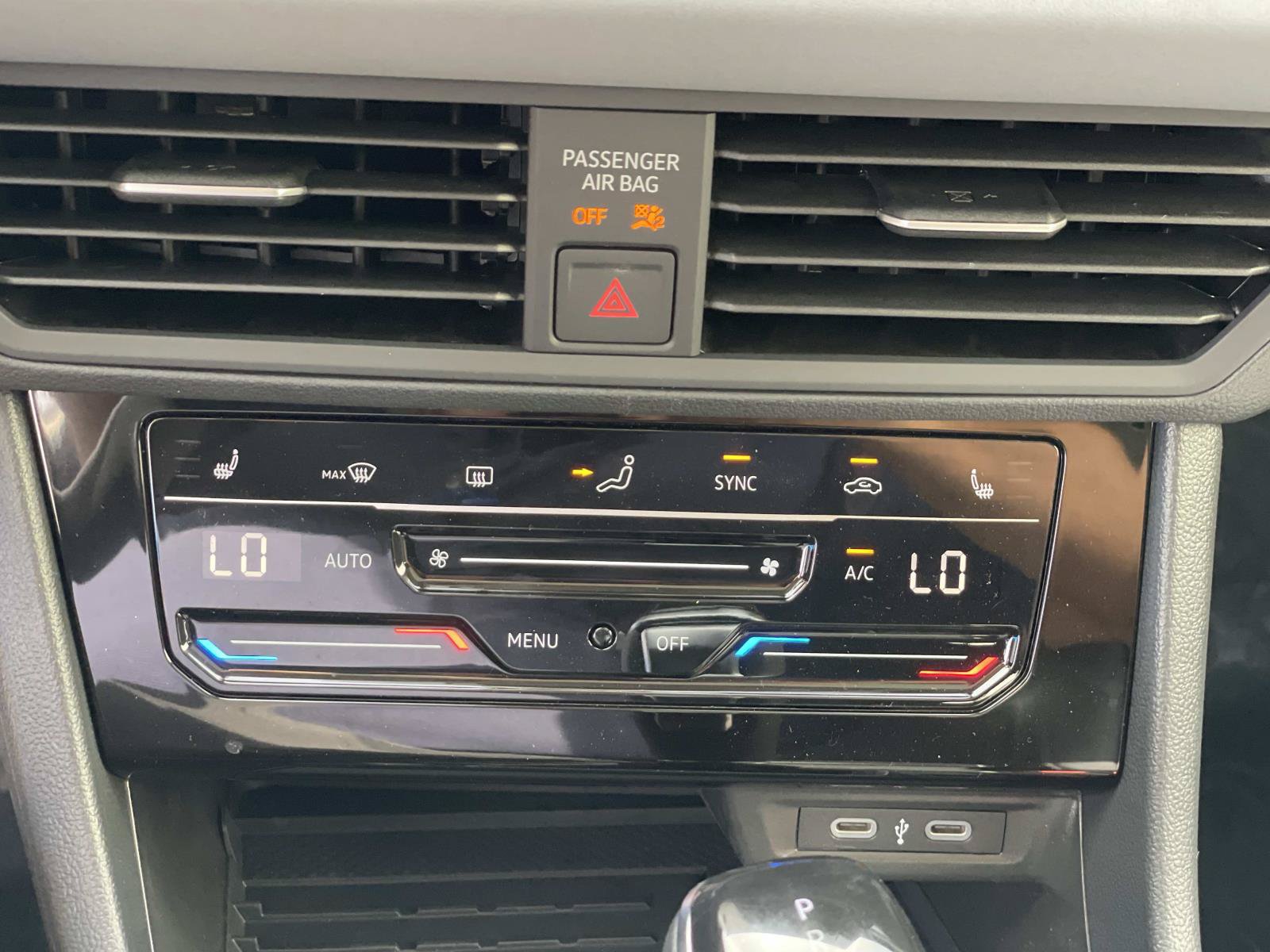 New 2026 Volkswagen Jetta SE FWD image 15