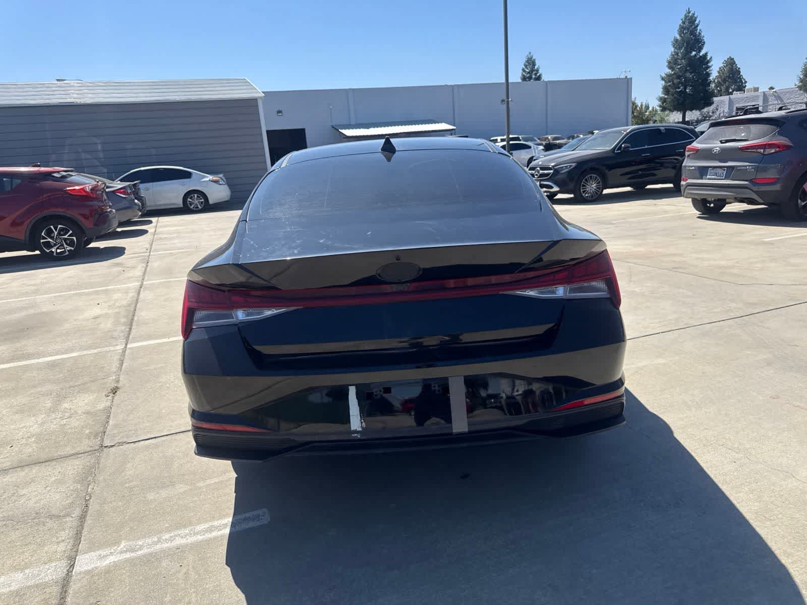 Used 2023 Hyundai Elantra Blue FWD image 6