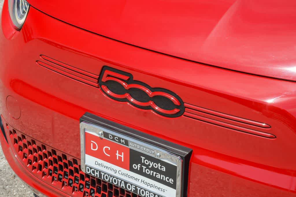 Used 2024 FIAT 500 e (RED) FWD image 6