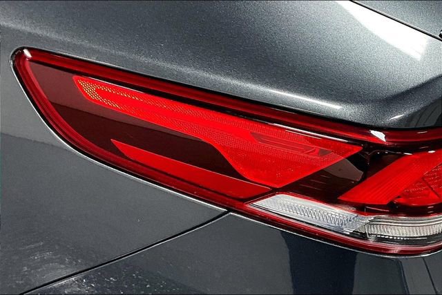 Used 2020 Kia Optima S image 22