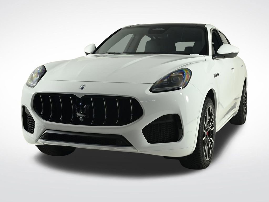 New 2025 Maserati Grecale GT