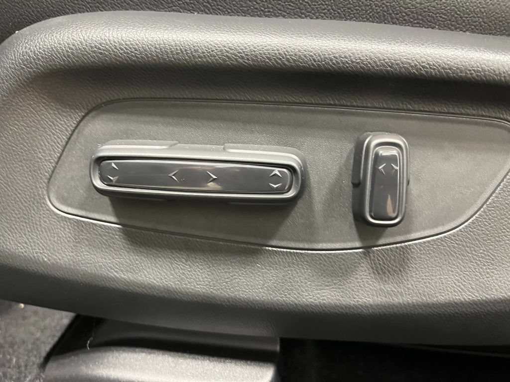 New 2027 Honda HR-V EX-L image 13