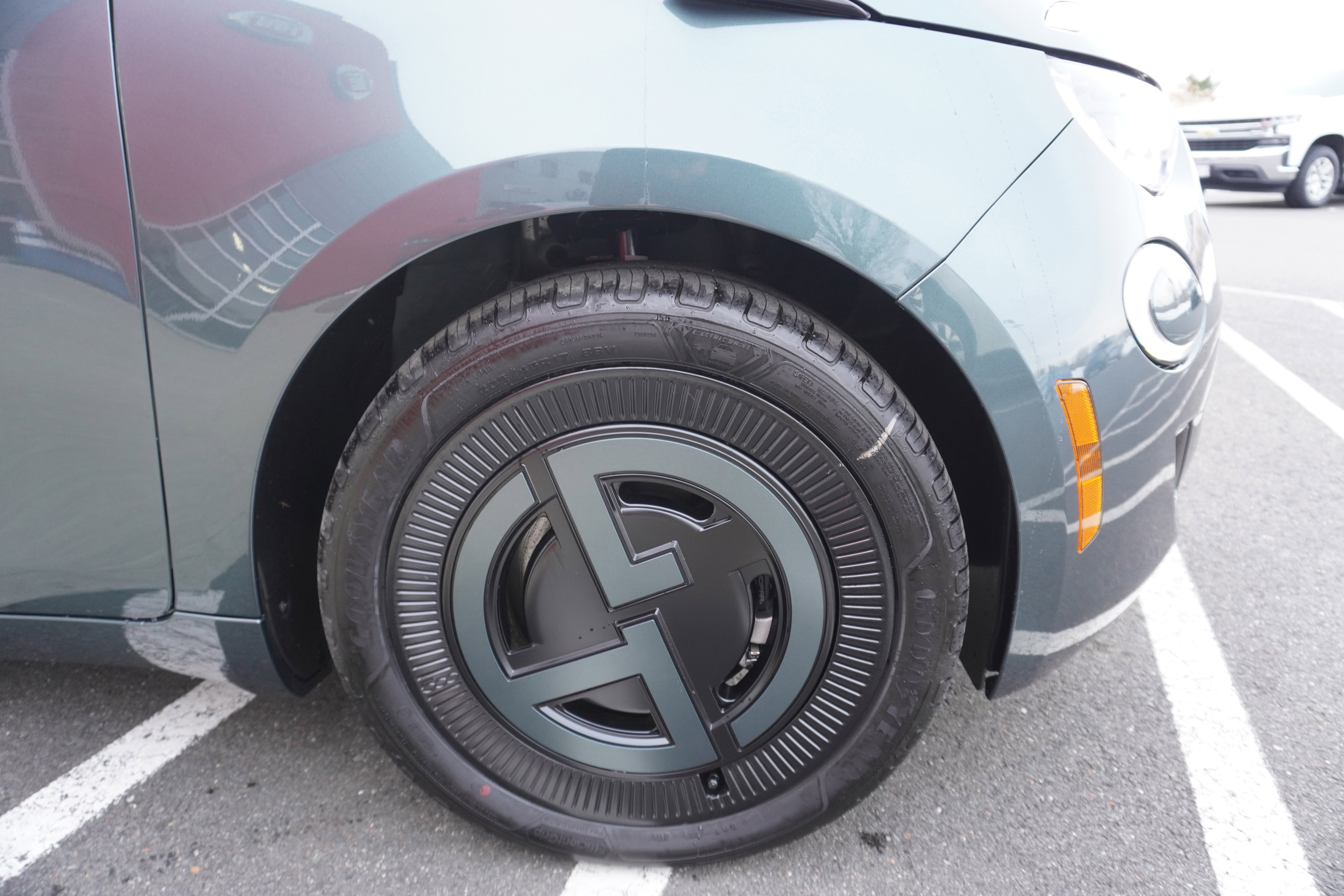 New 2025 FIAT 500 e image 11