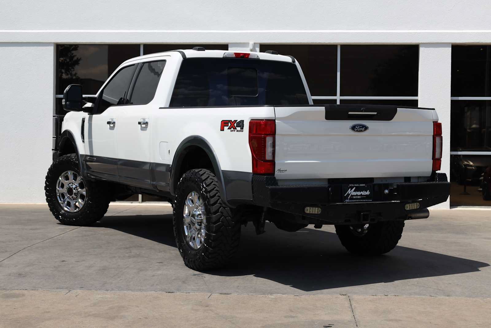 Used 2022 Ford F250 Lariat w/ Lariat Ultimate Package AWD/4WD image 11