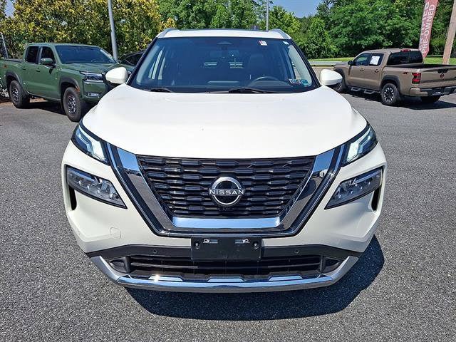 Certified 2023 Nissan Rogue Platinum AWD/4WD image 2