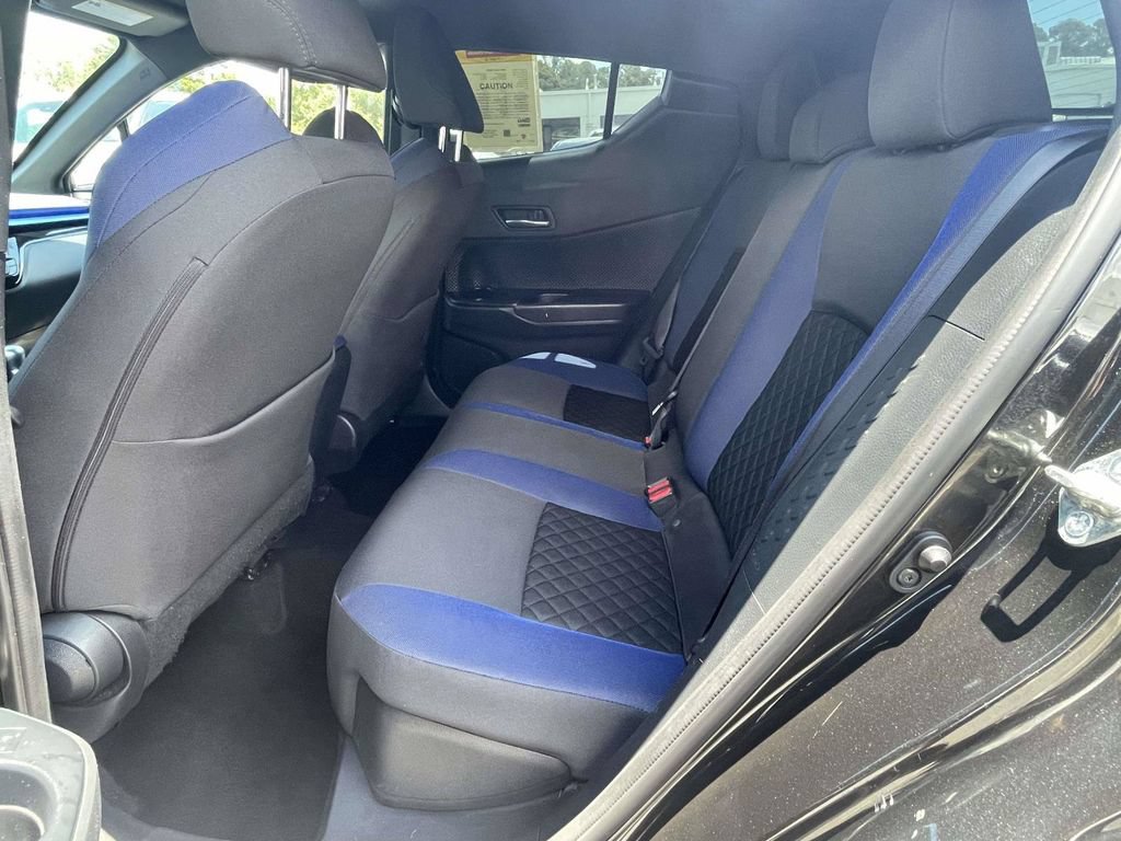 Used 2022 Toyota C-HR XLE FWD image 12
