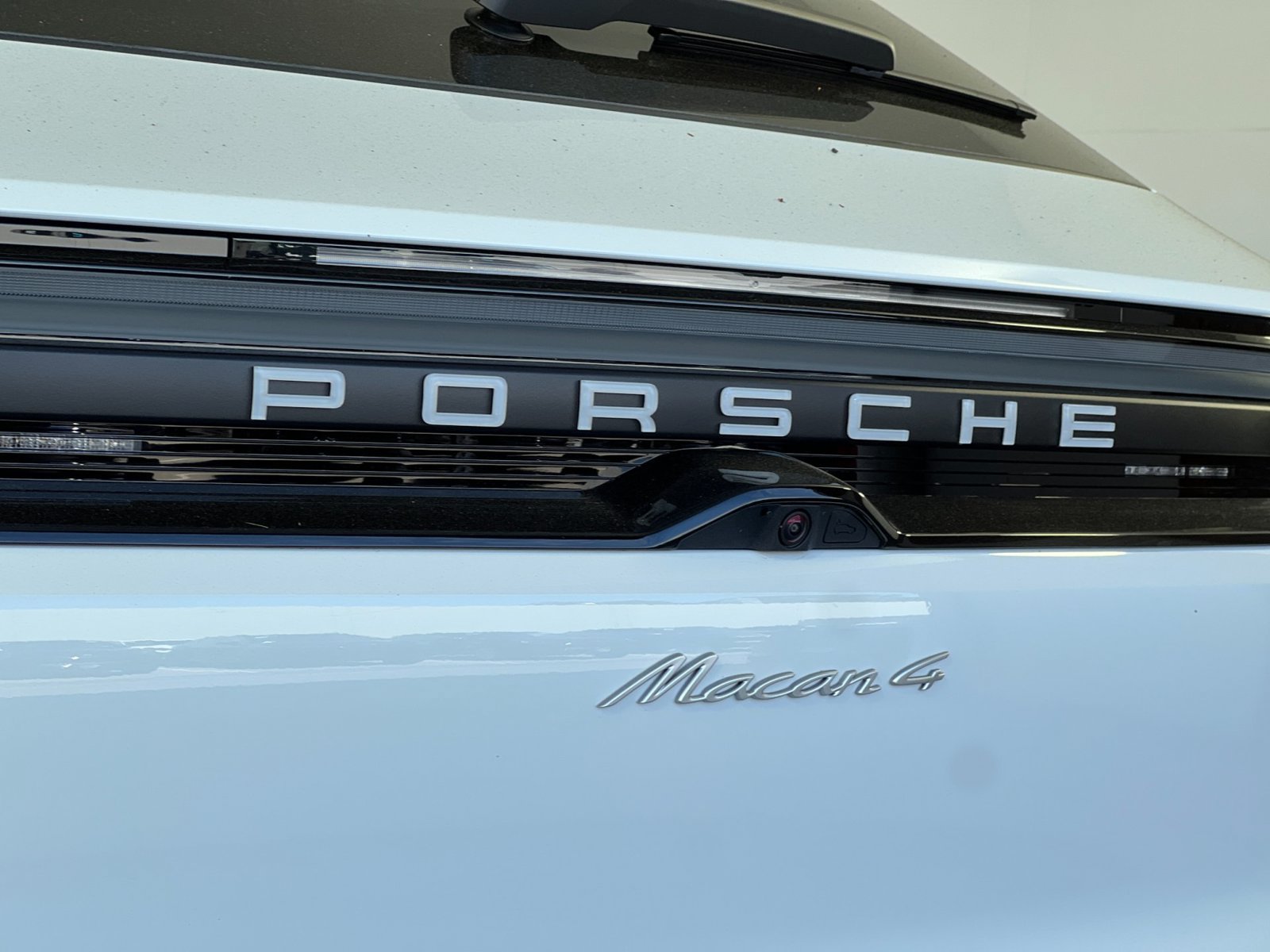New 2026 Porsche Macan 4 Electric AWD/4WD image 35