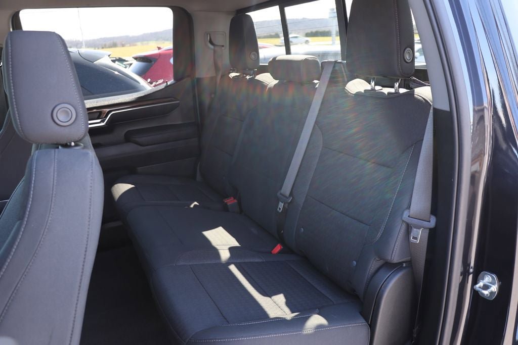 Used 2023 Chevrolet Silverado 1500 LT w/ Convenience Package II AWD/4WD image 11