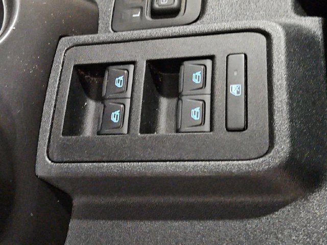 Certified 2024 Ford Bronco Everglades AWD/4WD image 12