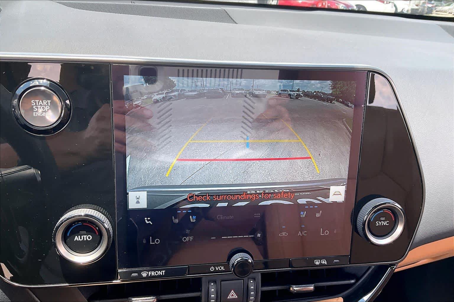 Used 2025 Lexus NX 250 FWD w/ Towing Package (2000 Lbs) image 24