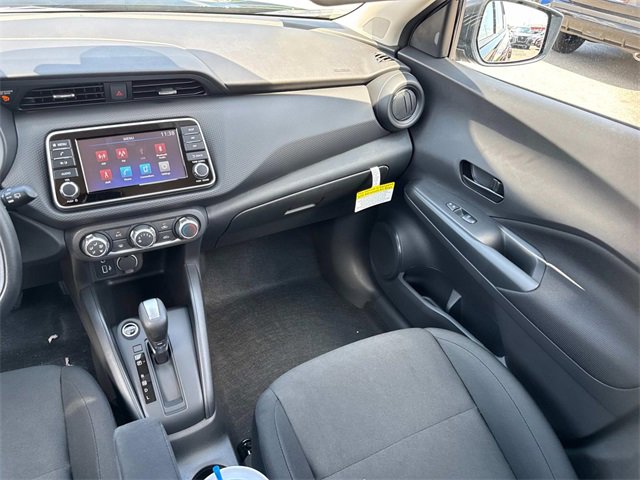 New 2025 Nissan Kicks Play S image 16