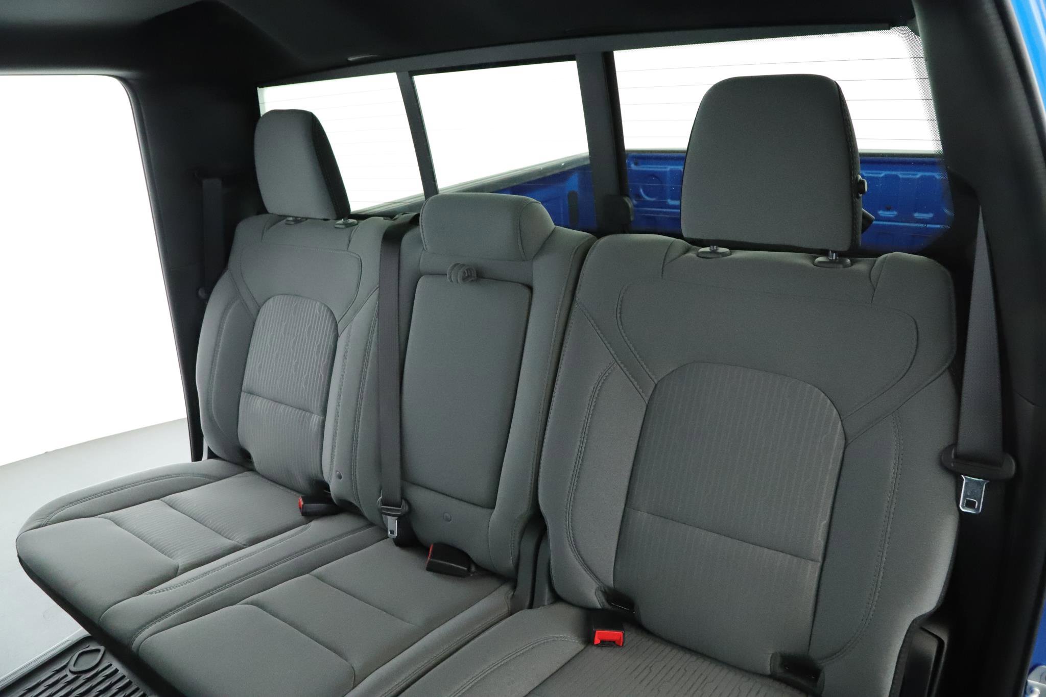 Used 2022 RAM 1500 Big Horn AWD/4WD image 5