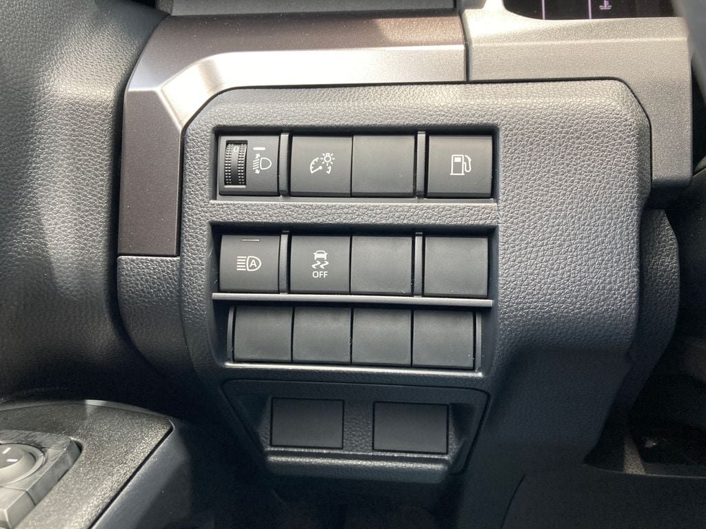New 2026 Toyota 4Runner SR5 AWD/4WD image 13
