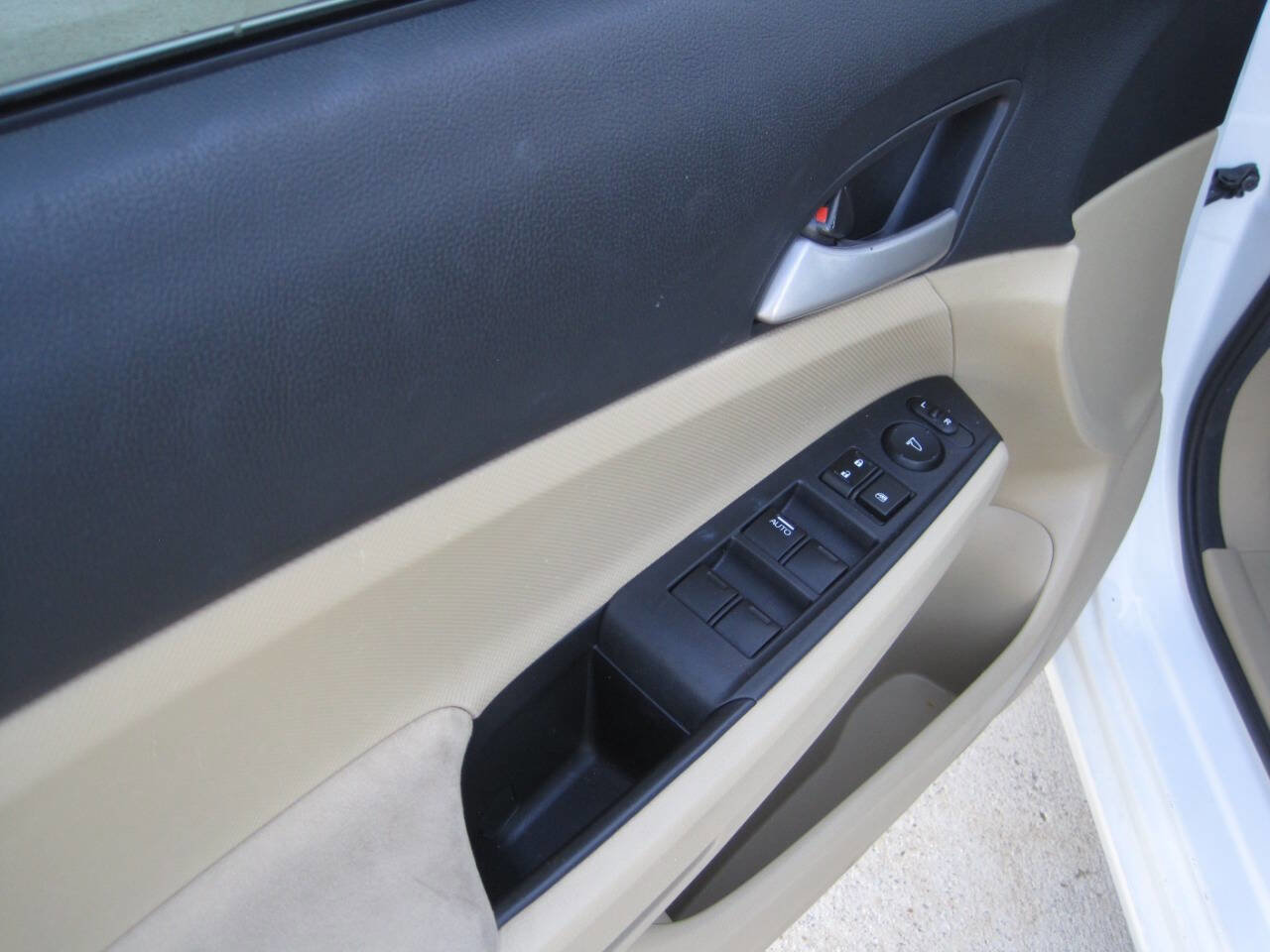 Used 2011 Honda Accord LX image 20