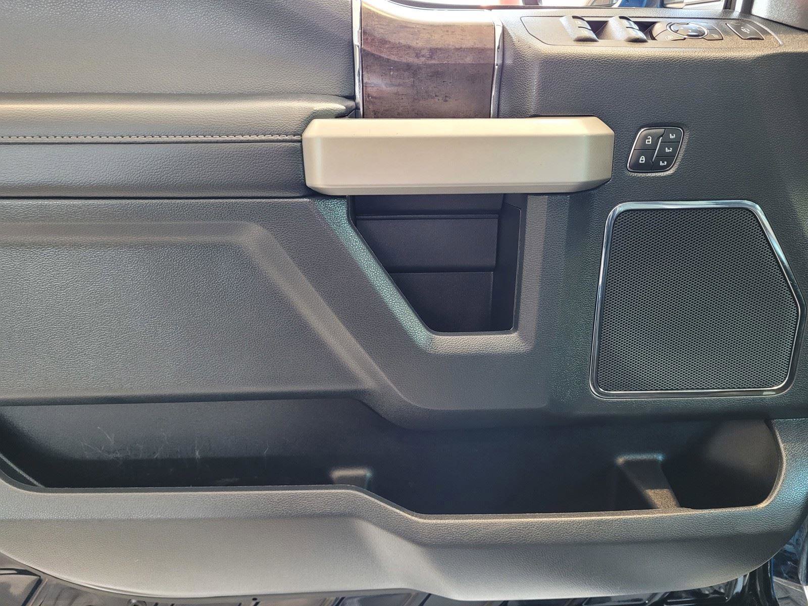 Used 2022 Ford F250 Lariat w/ Lariat Ultimate Package image 24