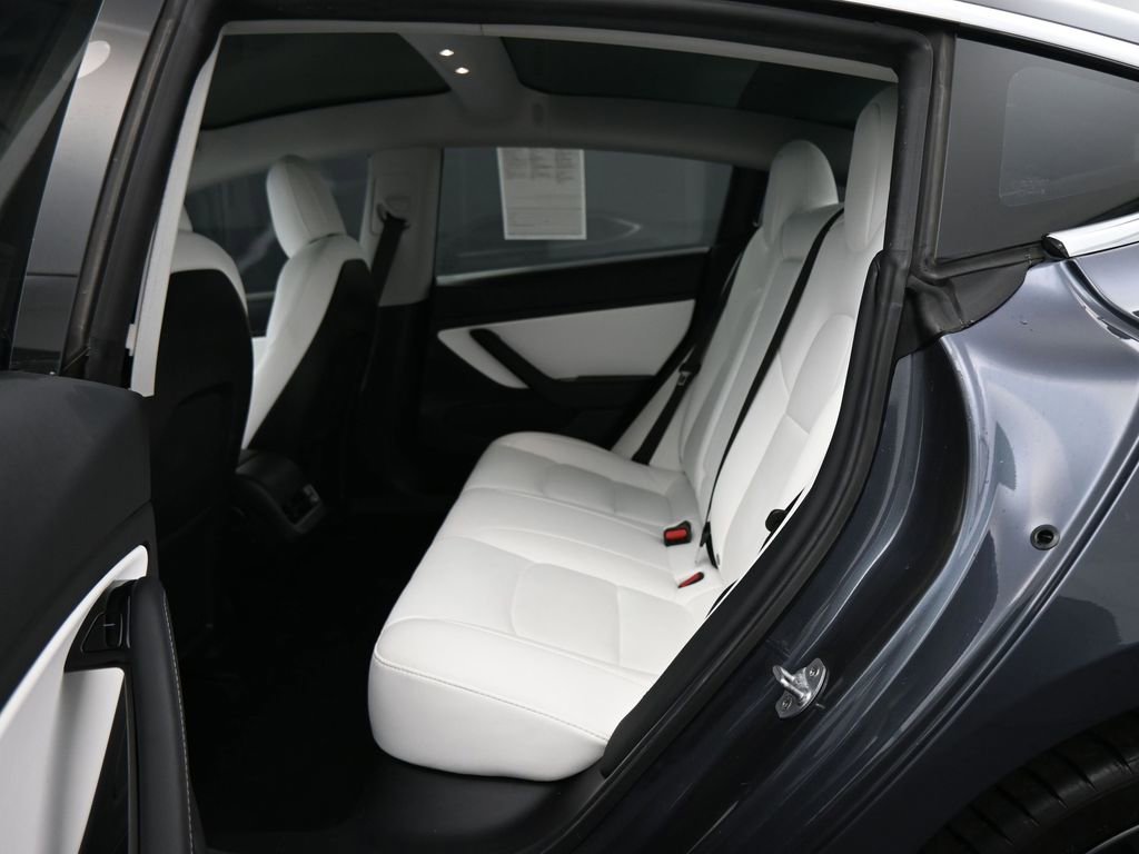 Used 2020 Tesla Model 3 Performance image 14
