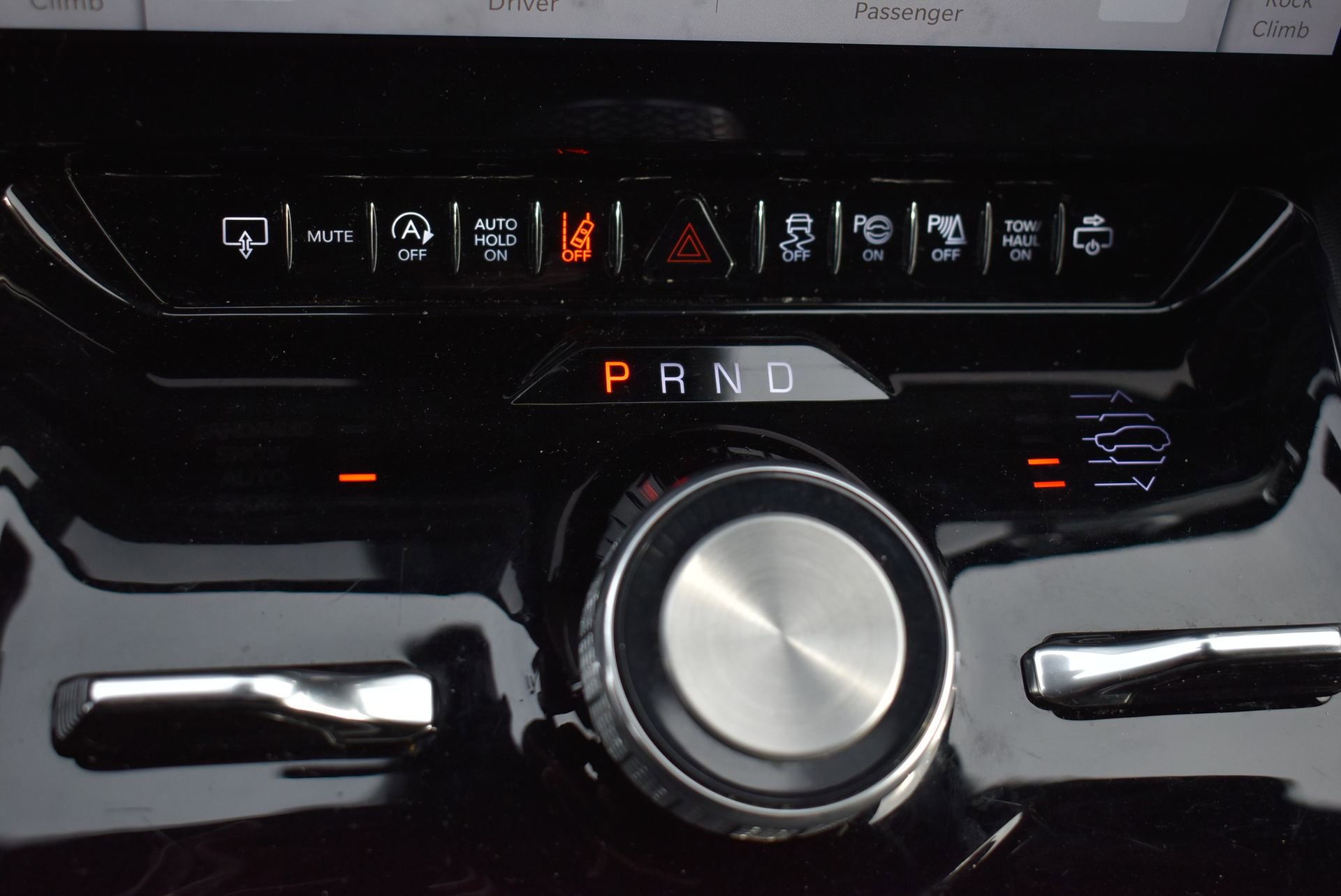 Used 2024 Jeep Grand Wagoneer L Series II w/ Quick Order Packagew 28T image 33