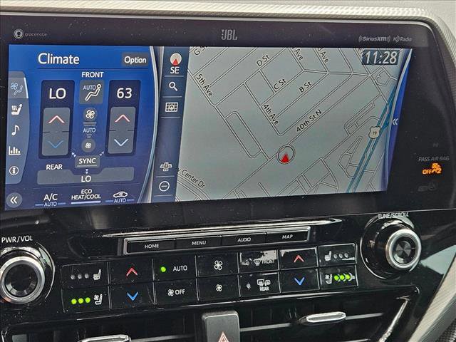 Used 2022 Toyota Highlander Platinum image 11