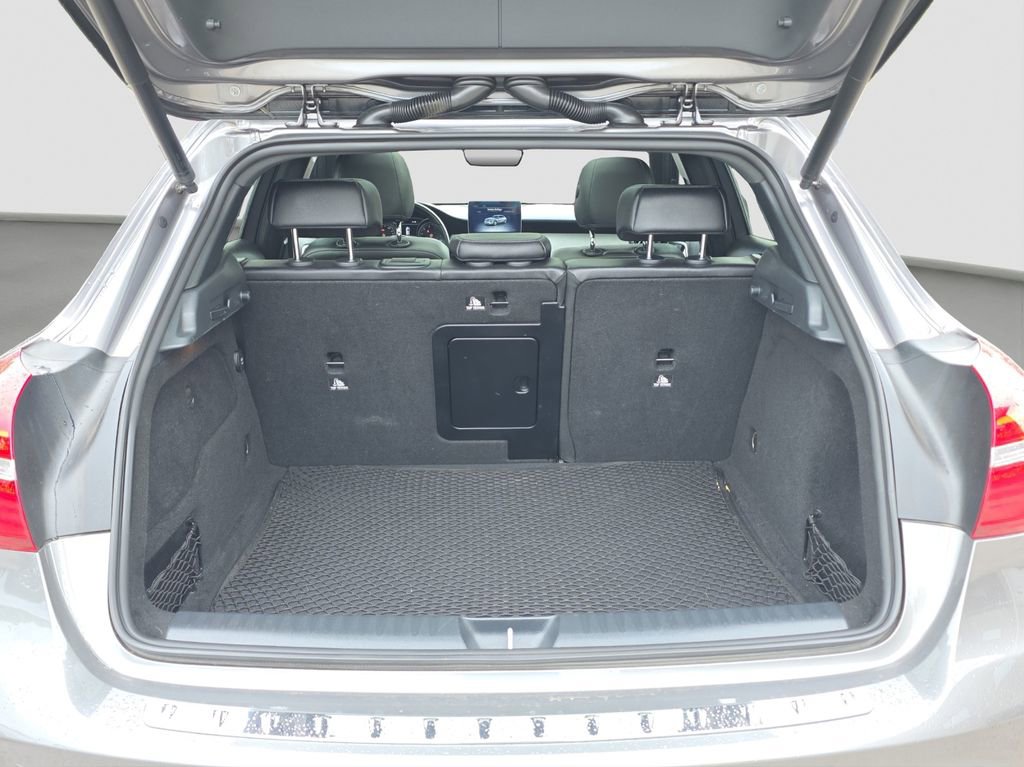 Used 2019 Mercedes-Benz GLA 250 4MATIC image 17