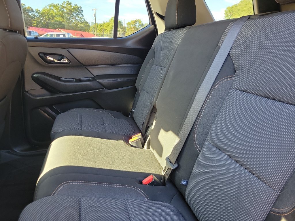 Used 2020 Chevrolet Traverse LS w/ LPO, Floor Liner Package FWD image 9