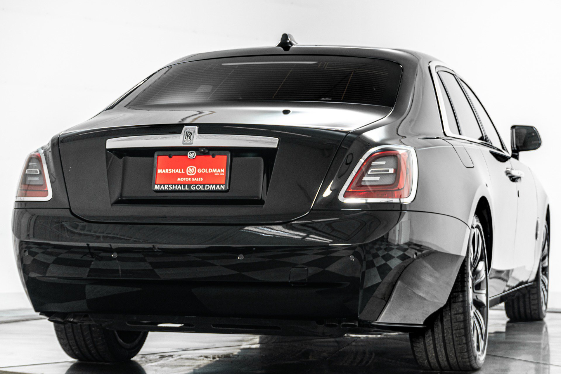 Used 2022 Rolls-Royce Ghost w/ Ghost Package AWD/4WD image 9