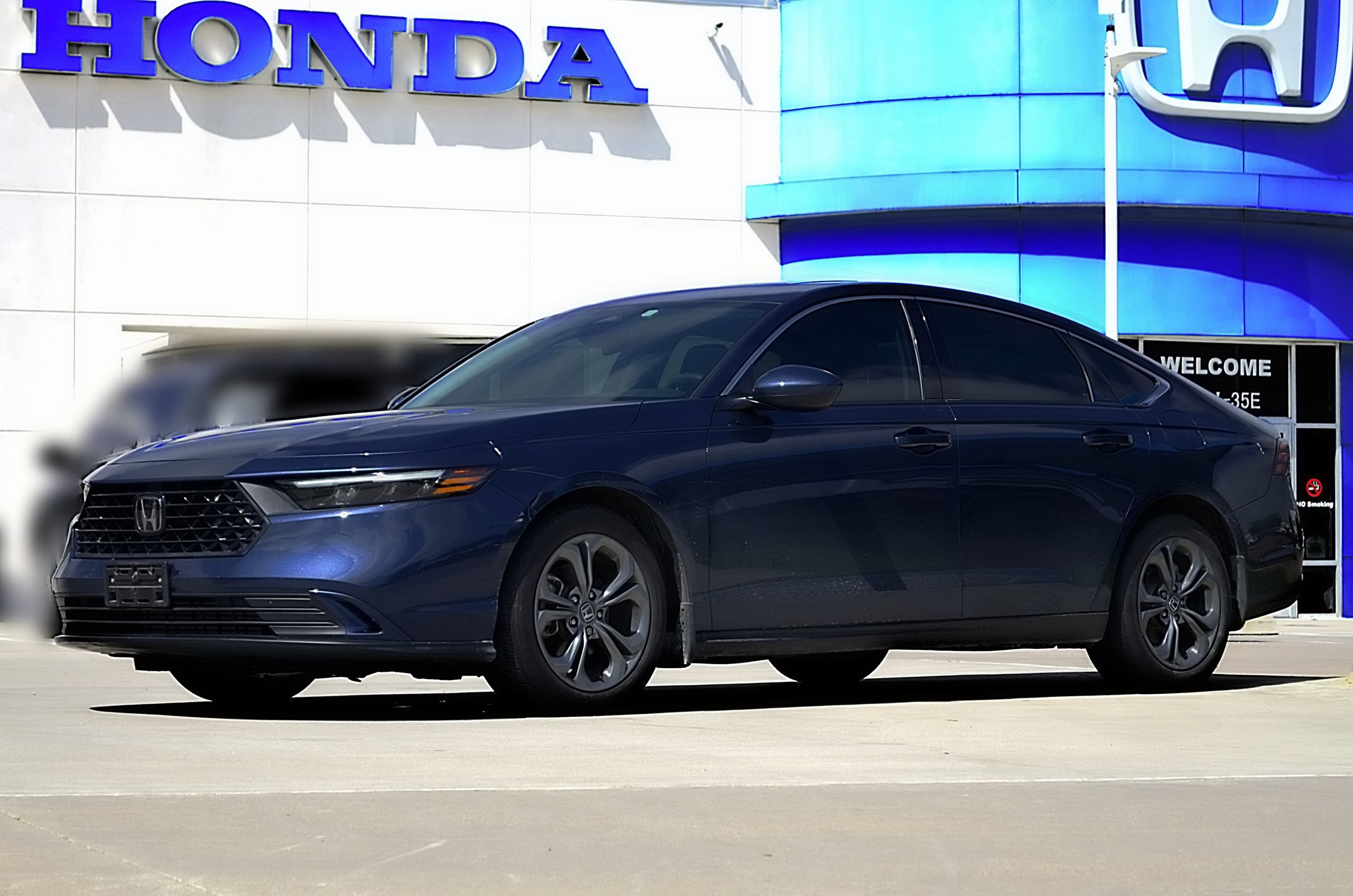 Used 2024 Honda Accord EX image 1