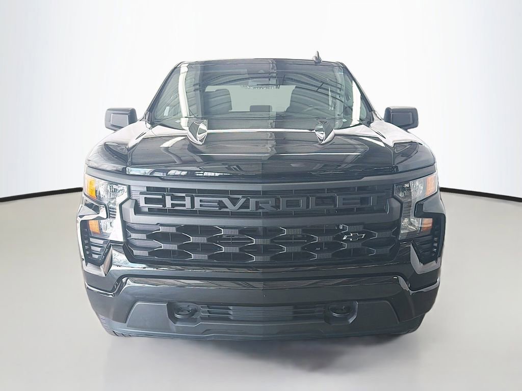 Used 2022 Chevrolet Silverado 1500 Custom w/ LPO, Dark Essentials Package AWD/4WD image 2