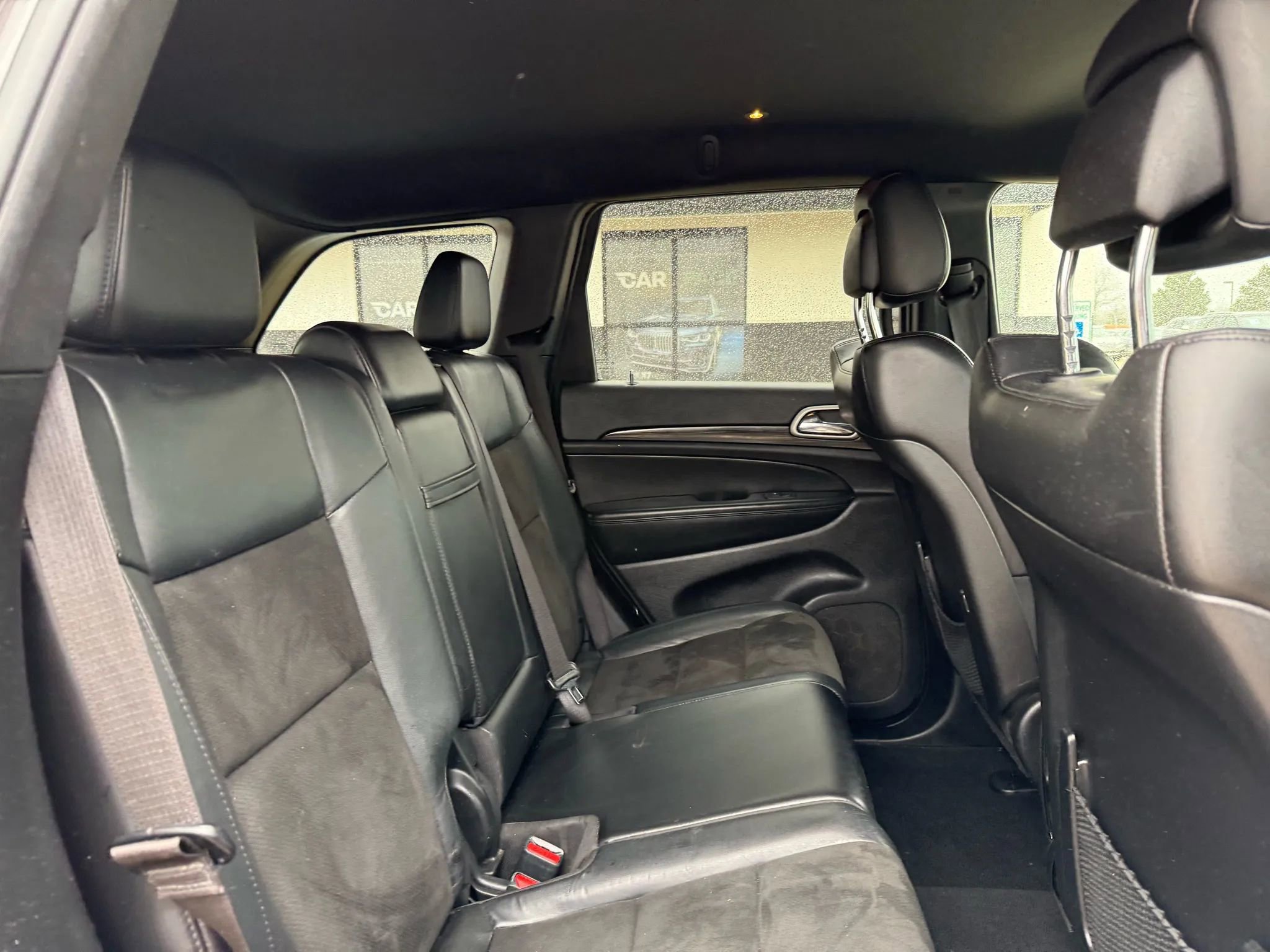 Used 2021 Jeep Grand Cherokee Laredo X image 24