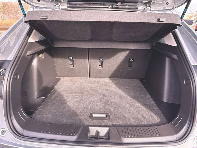 Used 2024 Chevrolet Trax LT w/ Driver Confidence Package image 24