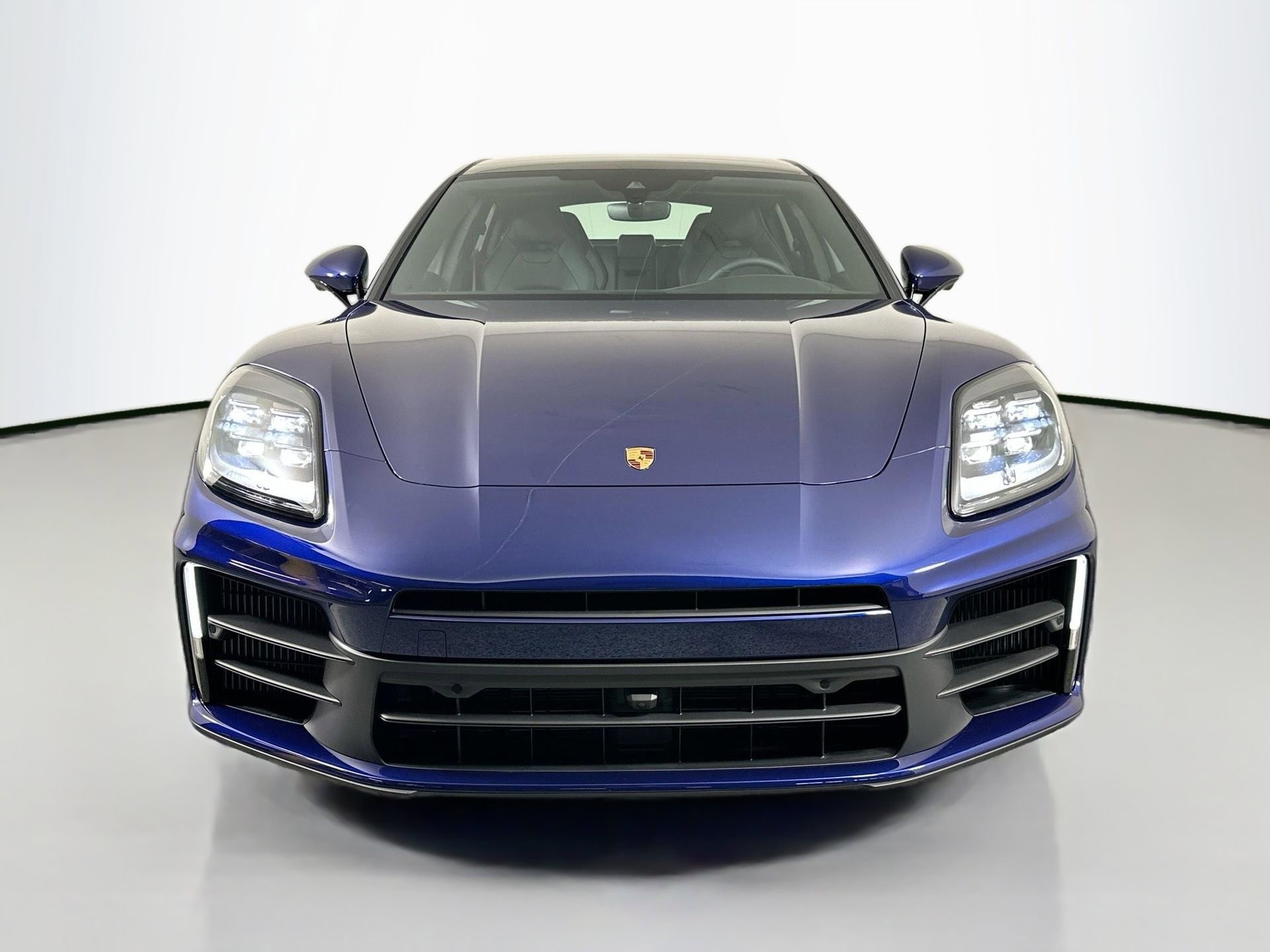 Certified 2026 Porsche Panamera 4 image 10