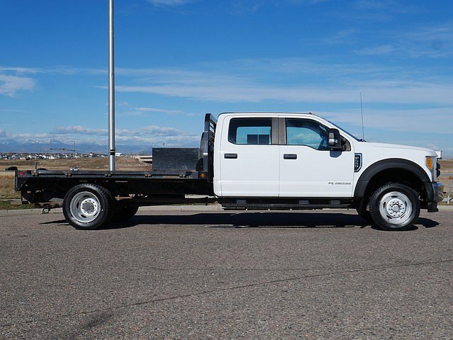 Used 2017 Ford F550 4x4 Crew Cab Super Duty image 6