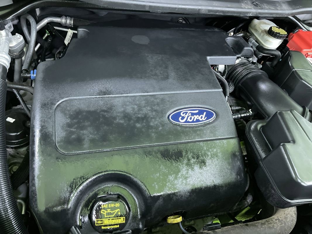 Used 2013 Ford Explorer 4WD w/ Class III Trailer Tow Pkg image 28