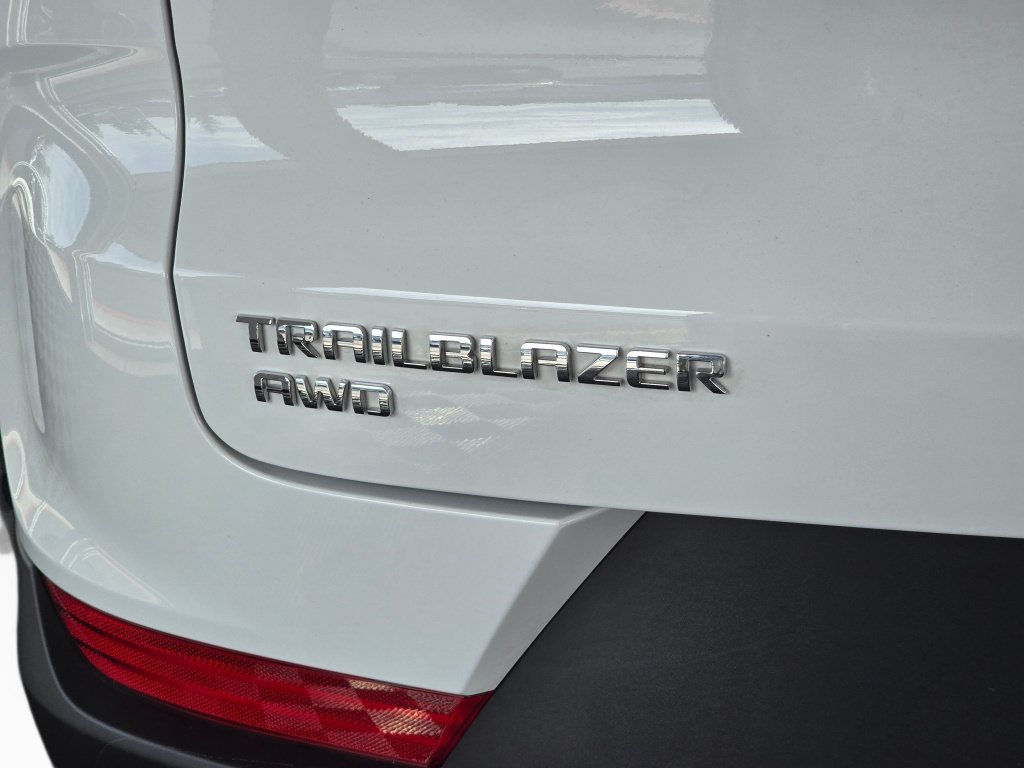 Used 2023 Chevrolet TrailBlazer ACTIV AWD/4WD image 15