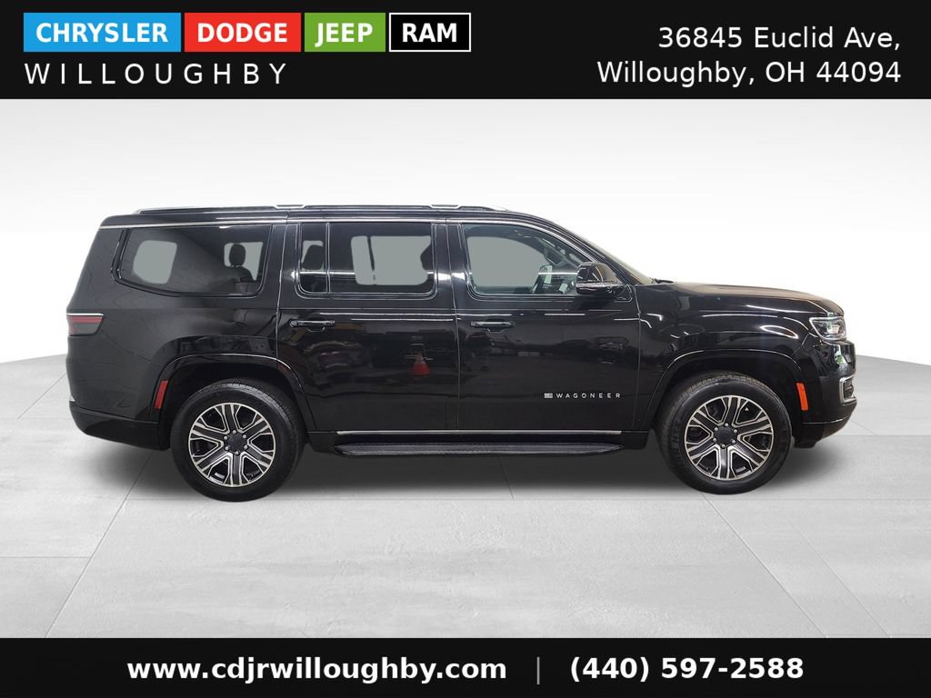 Used 2024 Jeep Wagoneer Series II AWD/4WD image 4