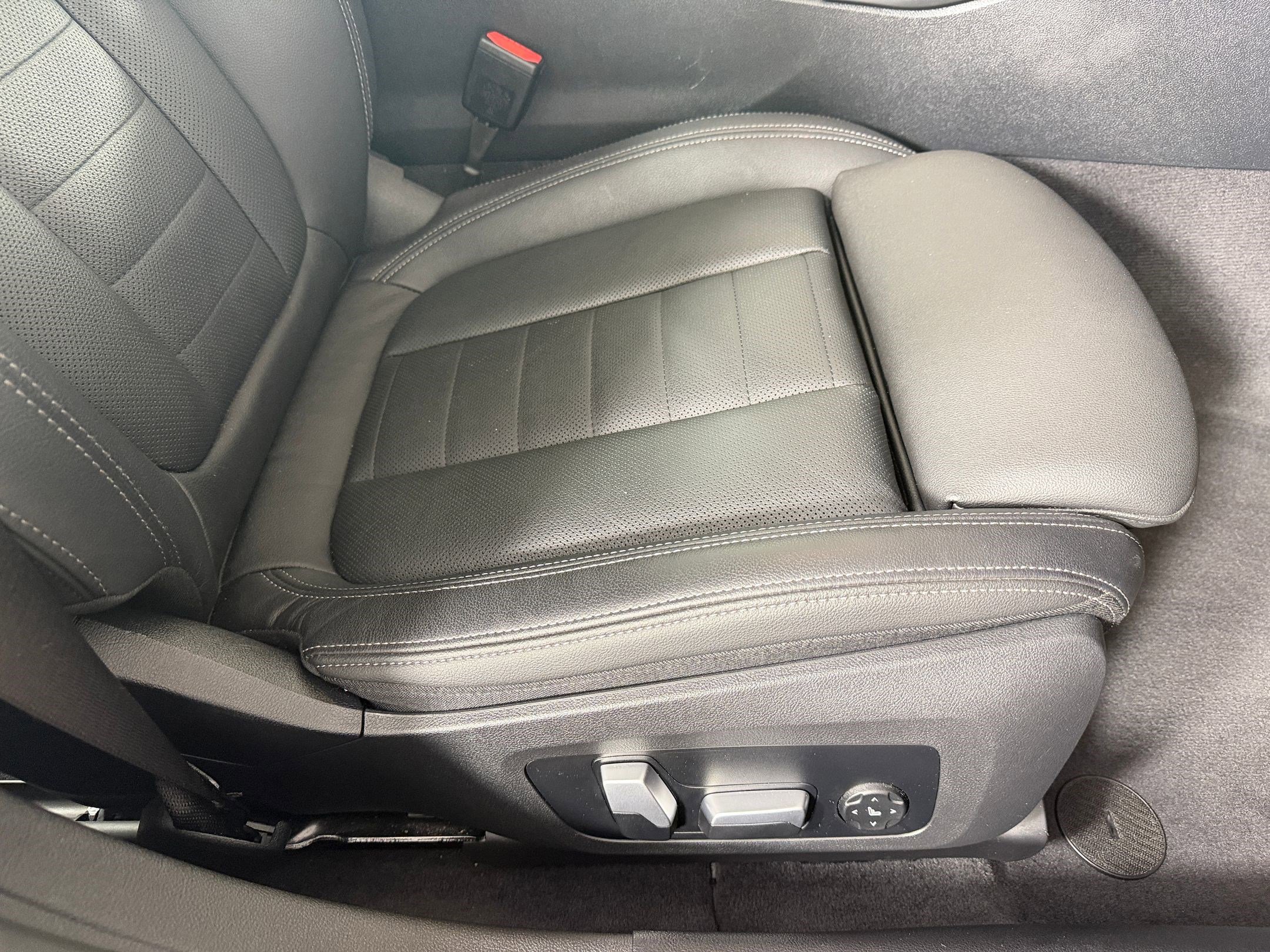 Certified 2023 BMW i4 eDrive40 w/ Premium Package RWD image 35