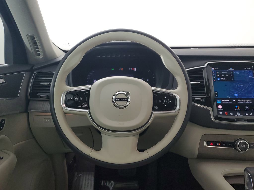 Certified 2024 Volvo XC90 B5 Plus w/ Protection Package Premier image 18