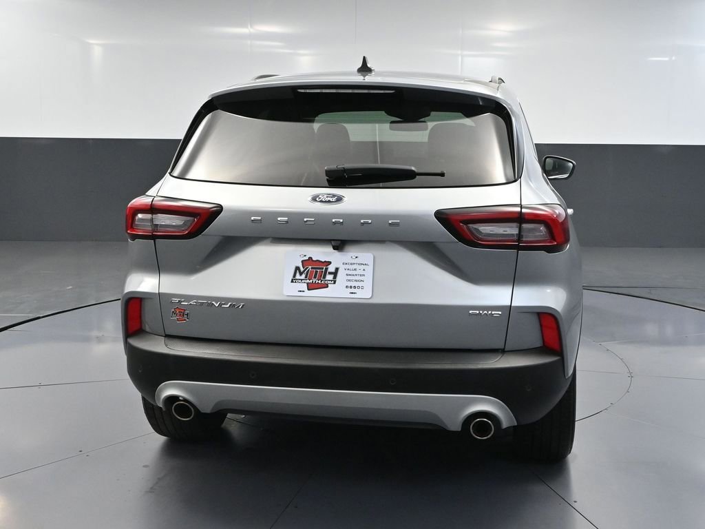 Used 2024 Ford Escape Platinum image 5